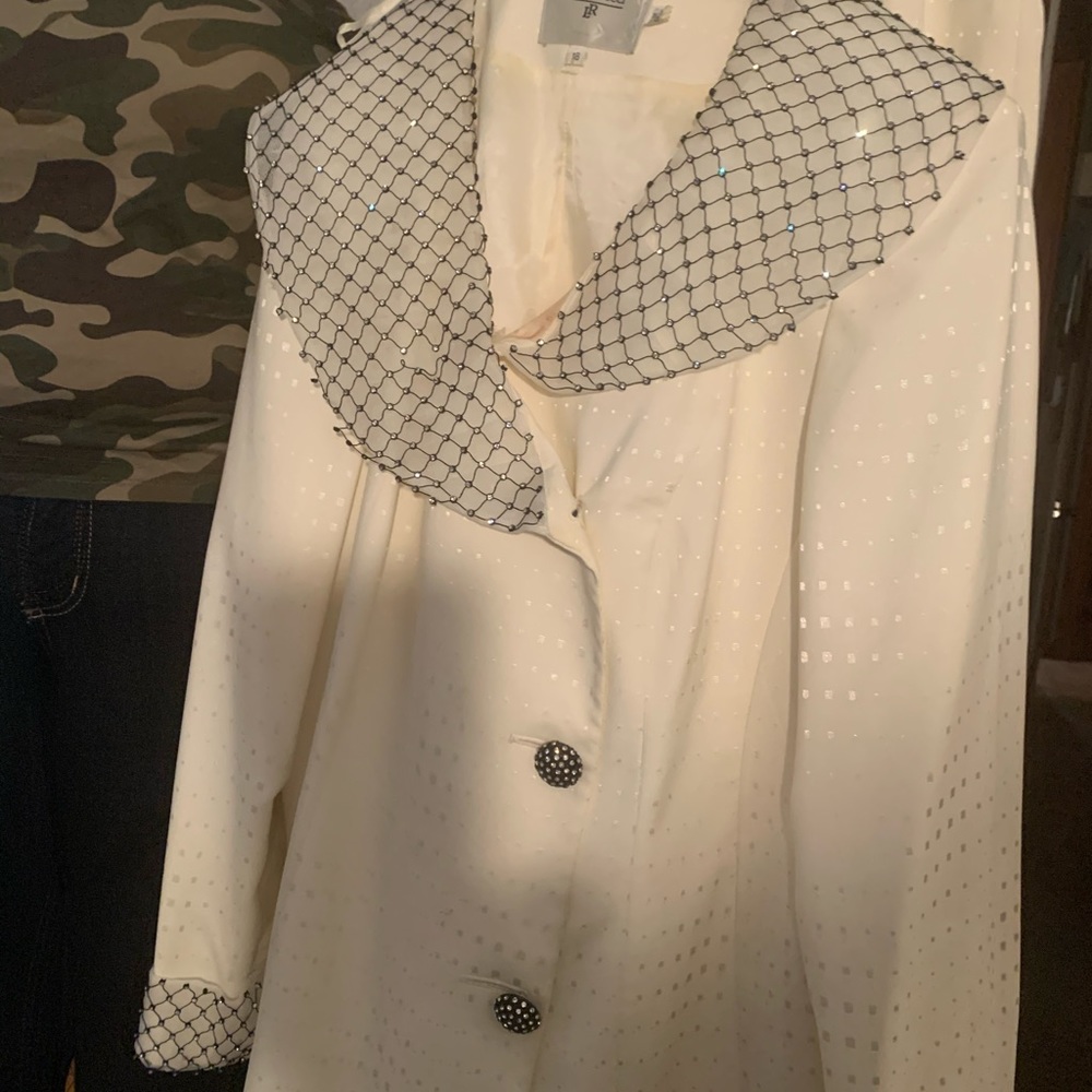 Suit